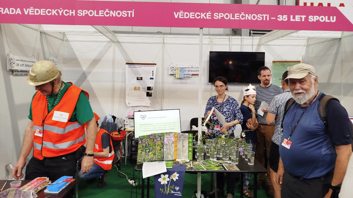 stánek Rady vědeckých společností na Veletrhu vědy, foto: K. Woodard