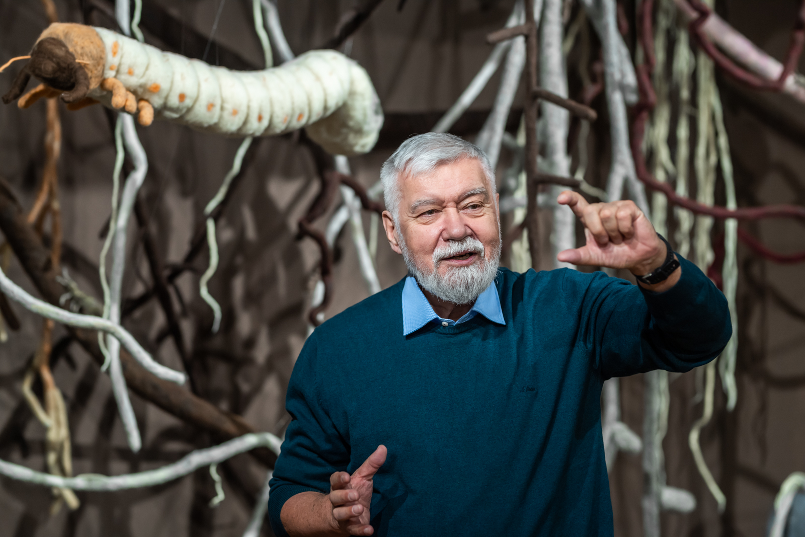 Lubomír Hrouda, fotografie převzata z Wikimedia Commons, foto: Jana Plavec, SSČ AV ČR - https://www.avcr.cz/cs/o-nas/aktuality/Vedecke-spolecnosti-nejsou-uzavrene-kluby-maji-byt-uzitecne-vsem/, CC BY-SA 3.0, https://commons.wikimedia.org/w/index.php?curid=122075430