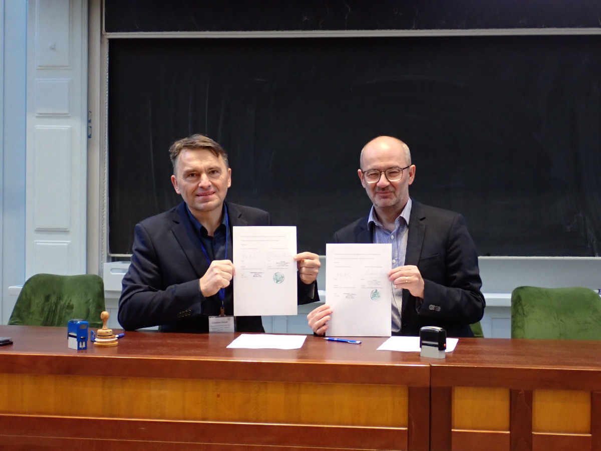  předsedové České a Polské botanické společnosti, prof. Arkadiusz Nowak a prof. Milan Chytrý